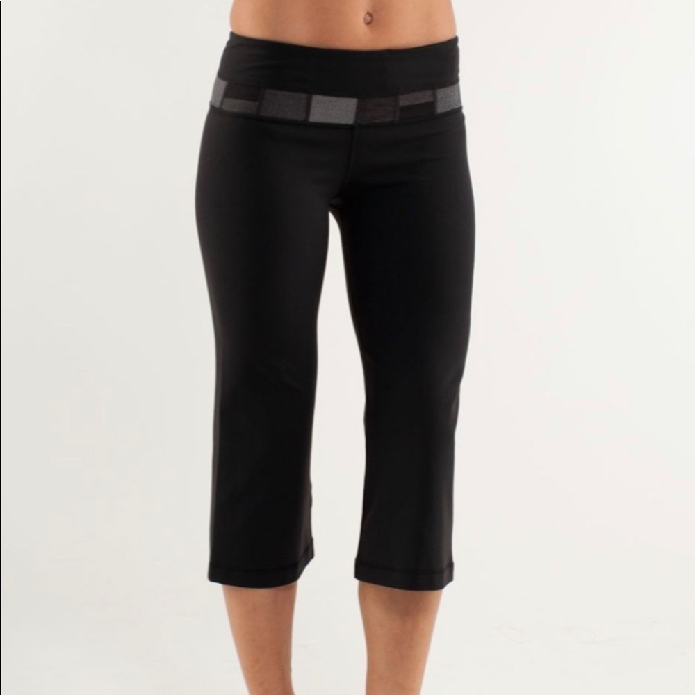 Kirkland Signature Buttery Smooth Capri Crops S